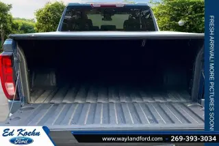 GMC Sierra 1500 2025 4x4 Elevation Estándar 4 puertas Doble Cabina 6.6 ft. SB