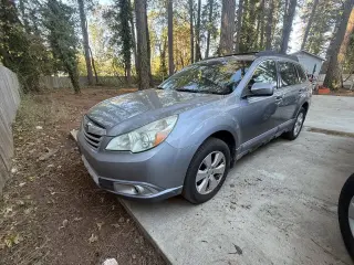 Subaru Outback 2010