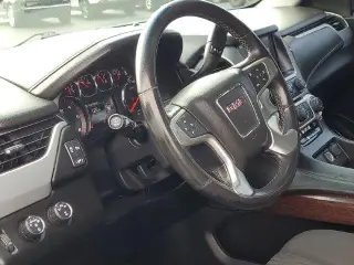 GMC Yukon 2016 4x4 SLE SUV de 4 puertas