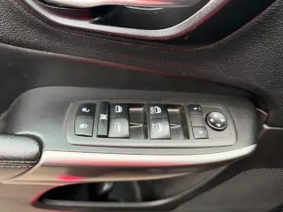 Jeep Cherokee 2021 4x4 Latitude Lux 4 puertas SUV