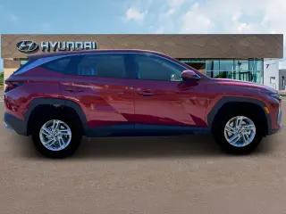 Hyundai TUCSON 2025 AWD SE 4puj SUV