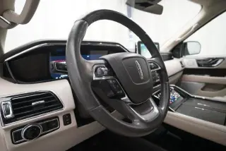 Lincoln Navigator 2021 4x4 Reserve 4dr SUV