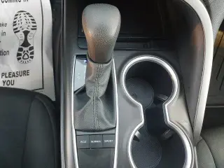 Toyota Camry 2022 LE 4dr Sedán
