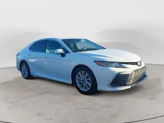 Toyota Camry 2022 LE 4dr Sedán