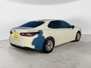 Toyota Camry 2022 LE 4dr Sedán