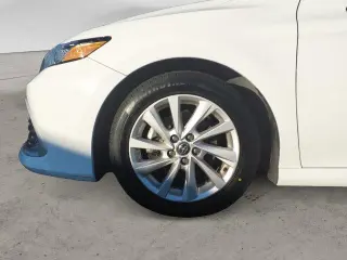 Toyota Camry 2022 LE 4dr Sedán