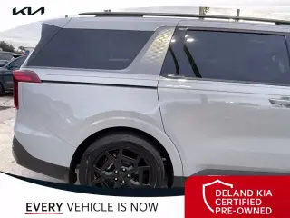 Kia Carnival 2026 SX Prestige 4 puertas Mini Vanilla
