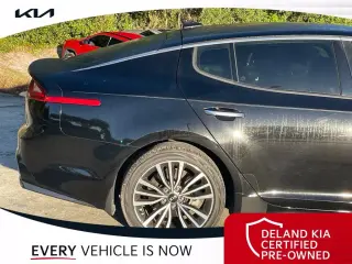 Kia Stinger 2019 4dr Sedán