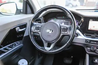Kia Niro Híbrido Enchufable 2020 EX Premium Crossover 4 puertas