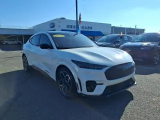 Ford Mustang Mach-E 2024 AWD GT 4dr SUV