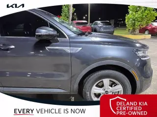 Kia Sorento 2023 AWD LX 4dr SUV