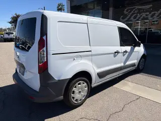 Ford Transit Connect 2018 XL 4dr LWB Cargo Mini-Van con puerta trasera elevadora