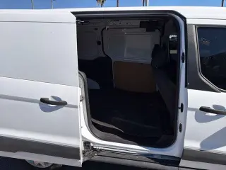 Ford Transit Connect 2018 XL 4dr LWB Cargo Mini-Van con puerta trasera elevadora