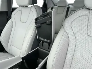 Hyundai ELANTRA 2024 Limited 4dr Sedán