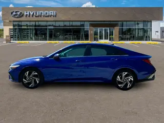 Hyundai ELANTRA 2024 Limited 4dr Sedán