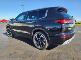 Mitsubishi Outlander 2022 AWD SEL SUV de 4 puertas