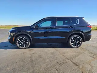 Mitsubishi Outlander 2022 AWD SEL SUV de 4 puertas