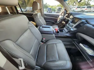 Chevrolet Suburban 2015 4x4 LT 4dr SUV