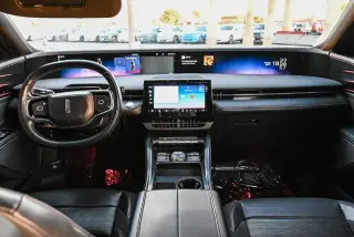 Lincoln Nautilus 2024 AWD Reserve 4dr SUV