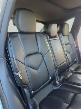 2018 Porsche CAYENNE