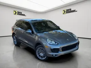 2018 Porsche CAYENNE