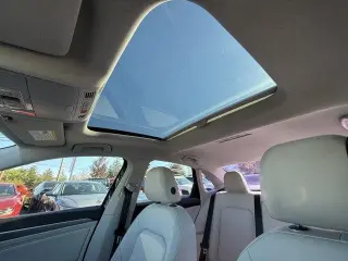 Volkswagen Jetta 2022 SE Sedan 4 puertas