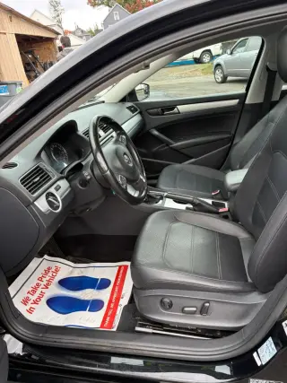 2013 VOLKSWAGEN PASSAT