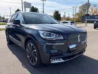 Lincoln Aviator 2023 AWD Reserve 4dr SUV