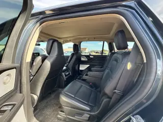 Lincoln Aviator 2023 AWD Reserve 4dr SUV