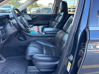 Lincoln Aviator 2023 AWD Reserve 4dr SUV