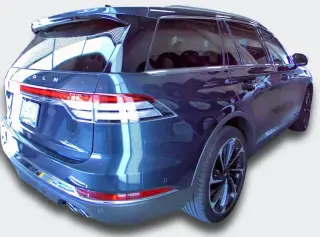 Lincoln Aviator 2023 AWD Reserve 4dr SUV