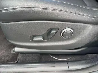 Genesis GV70 2026 AWD 2.5T Standard SUV 4 puertas