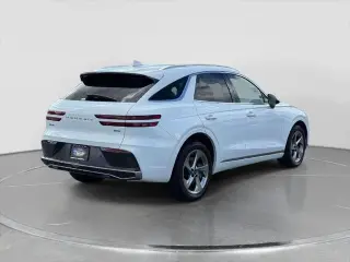 Genesis GV70 2026 AWD 2.5T Standard SUV 4 puertas