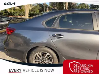 Kia Forte 2023 LXS 4dr Sedán