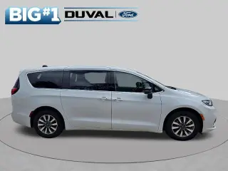 Chrysler Pacifica Híbrido enchufable 2024 Select 4dr Mini-Van