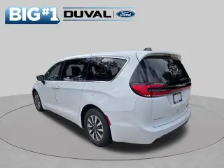 Chrysler Pacifica Híbrido enchufable 2024 Select 4dr Mini-Van