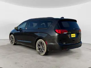 Chrysler Pacifica 2020 Touring L Plus 4dr Mini-Van