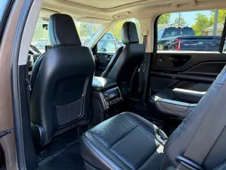 Lincoln Aviator 2022 AWD Reserve 4dr SUV
