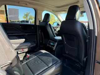 Lincoln Aviator 2022 AWD Reserve 4dr SUV
