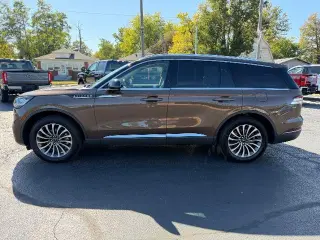 Lincoln Aviator 2022 AWD Reserve 4dr SUV