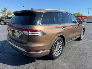 Lincoln Aviator 2022 AWD Reserve 4dr SUV
