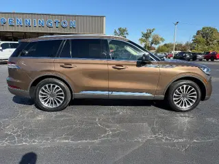 Lincoln Aviator 2022 AWD Reserve 4dr SUV