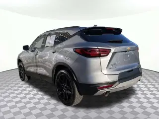 Chevrolet Blazer 2023 LT 4dr SUV con 3LT