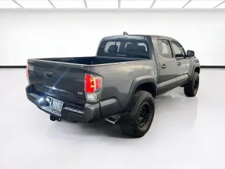 Toyota Tacoma 2021 4x4 SR V6 4dr Doble Cabina 5.0 ft SB