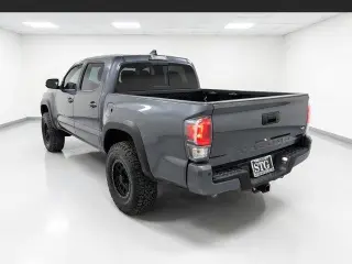 Toyota Tacoma 2021 4x4 SR V6 4dr Doble Cabina 5.0 ft SB