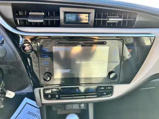 Toyota Corolla 2018 XLE Sedán 4 puertas