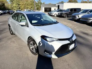 Toyota Corolla 2018 XLE Sedán 4 puertas