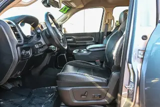 Ram 2500 2022 4x4 Laramie 4 puertas Crew Cab 6.3 ft. SB Pickup