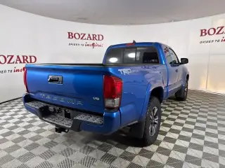 Toyota Tacoma 2017 4x2 TRD Sport 4 puertas Access Cab 6.1 pies LB