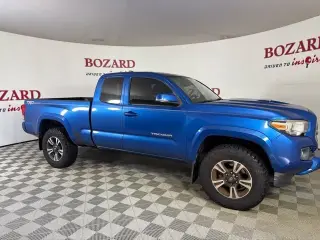 Toyota Tacoma 2017 4x2 TRD Sport 4 puertas Access Cab 6.1 pies LB